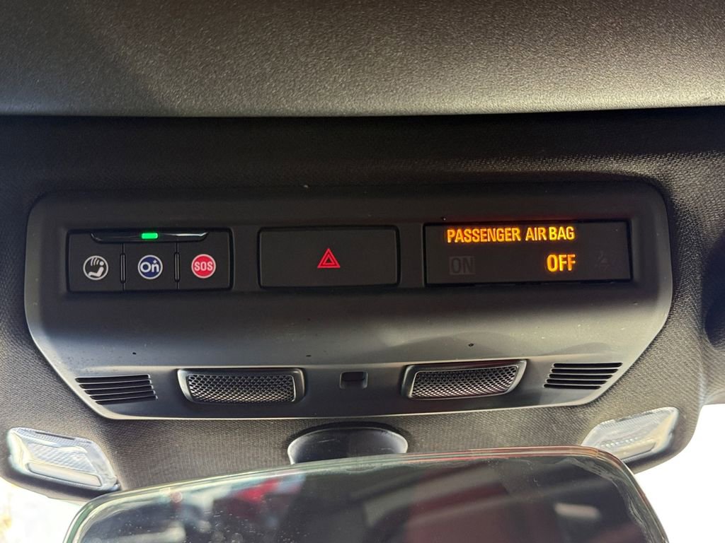 Used 2023 Chevrolet Corvette Stingray Coupe w/ Z51 Performance Package image 19