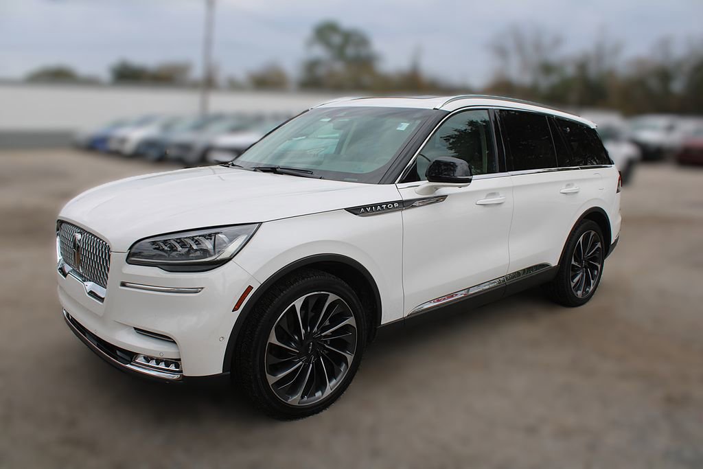 Used 2021 Lincoln Aviator Reserve w/ Equipment Group 201A image 16