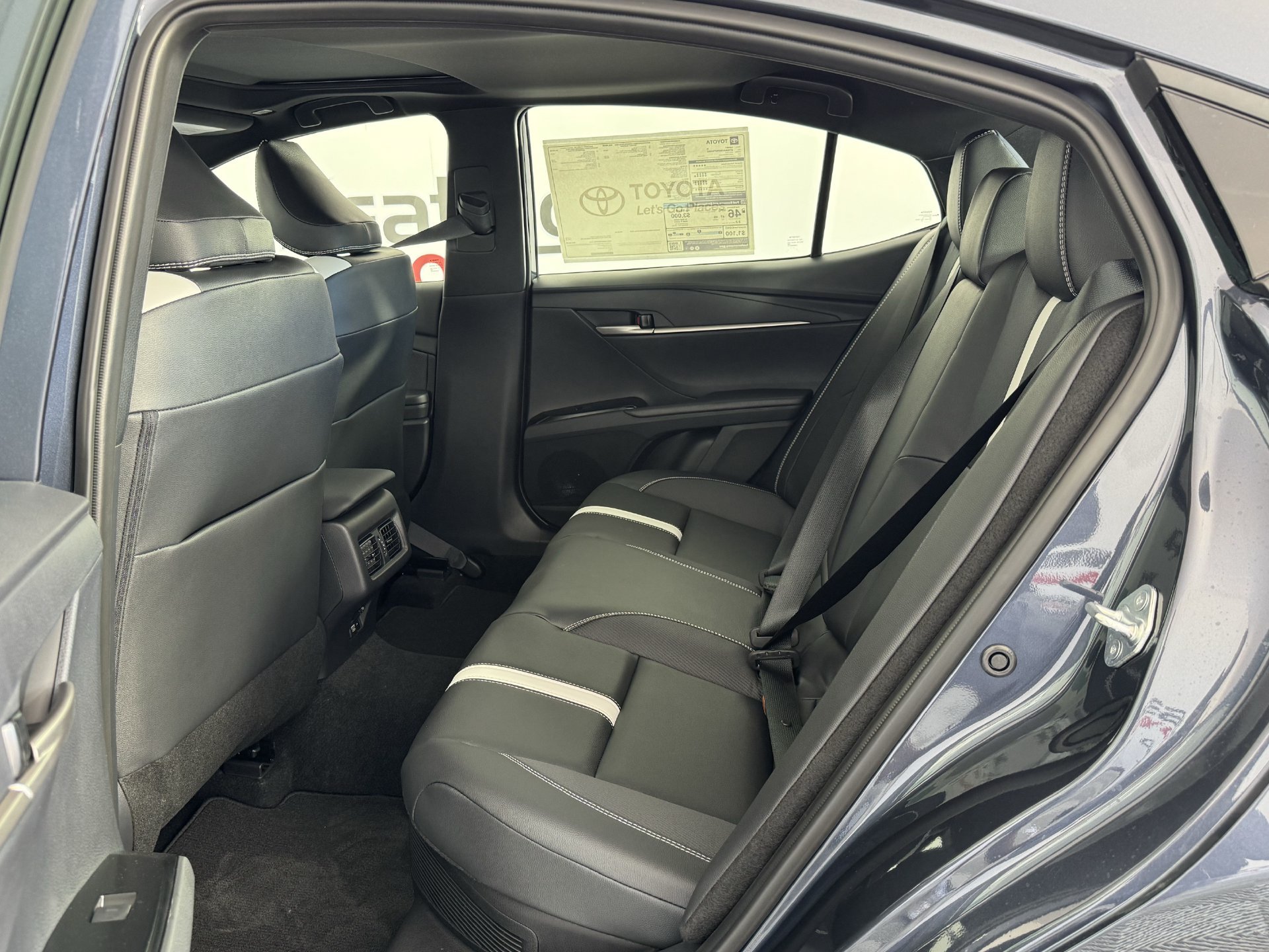 New 2026 Toyota Camry SE w/ Convenience Package FWD image 6