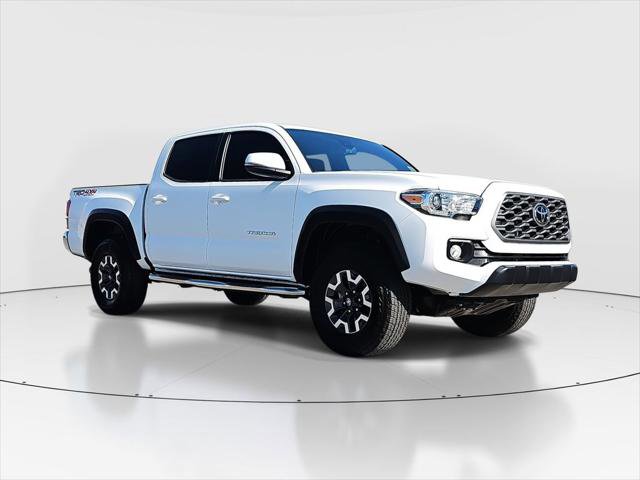 Certified 2023 Toyota Tacoma TRD Off-Road AWD/4WD image 3