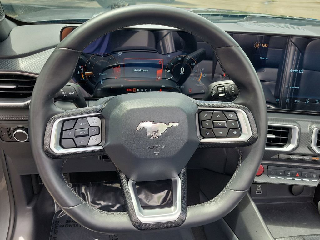 Used 2025 Ford Mustang Premium image 29