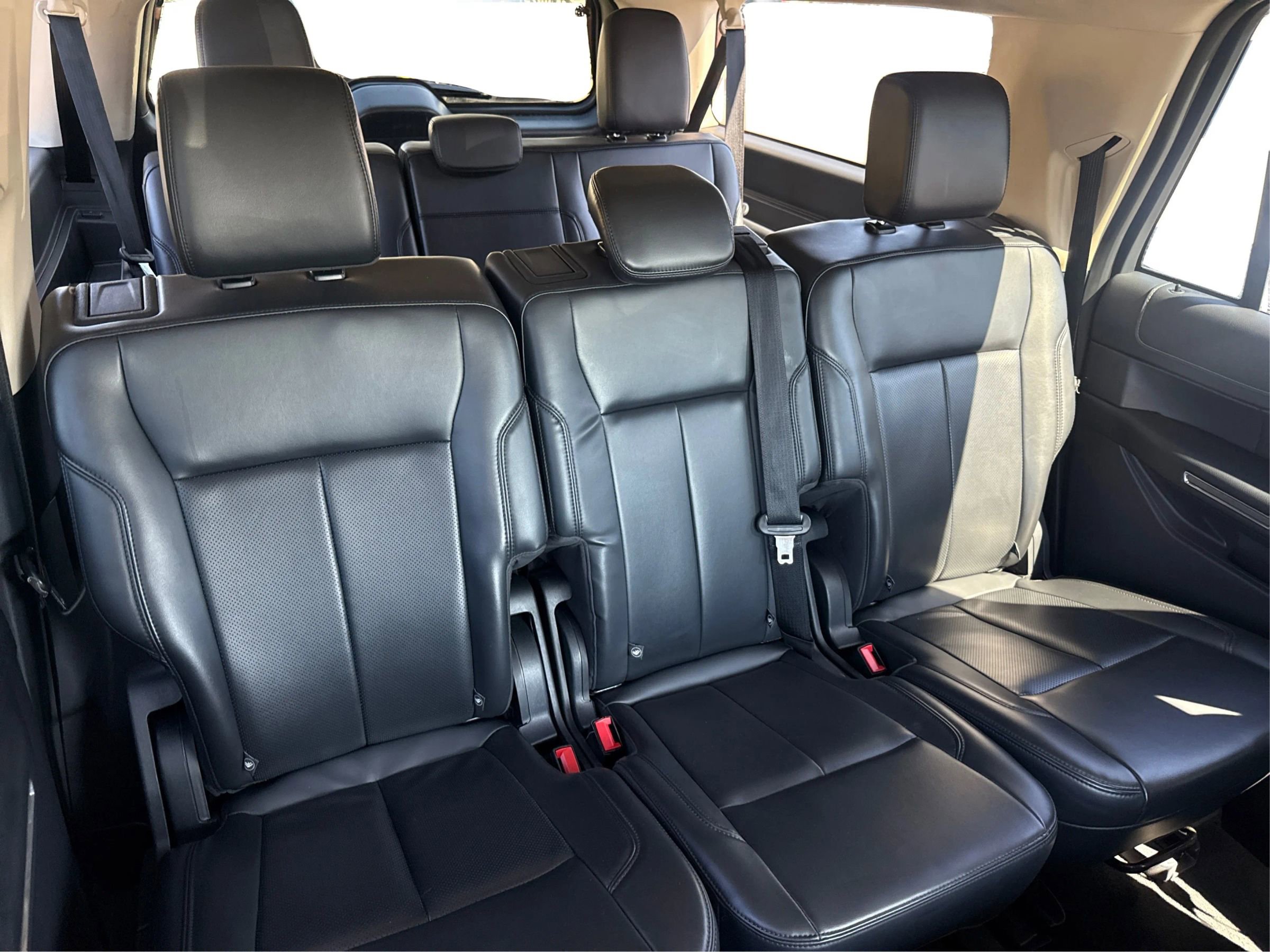 Used 2024 Ford Expedition Max XLT AWD/4WD image 12