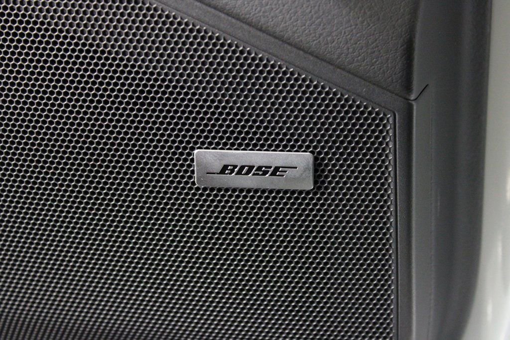 Certified 2025 Porsche Cayenne image 18