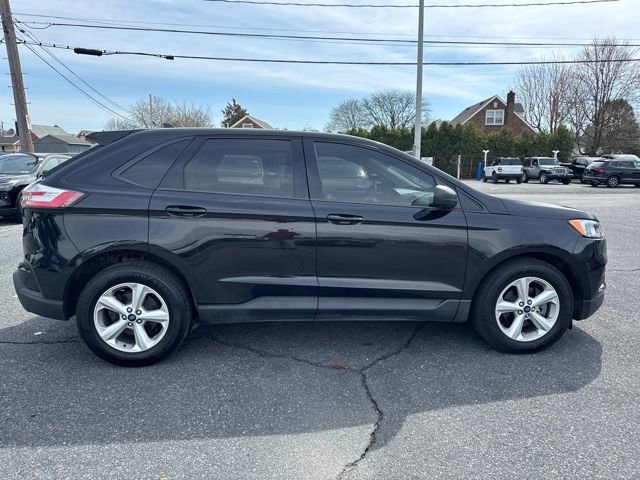 Used 2019 Ford Edge SE image 6