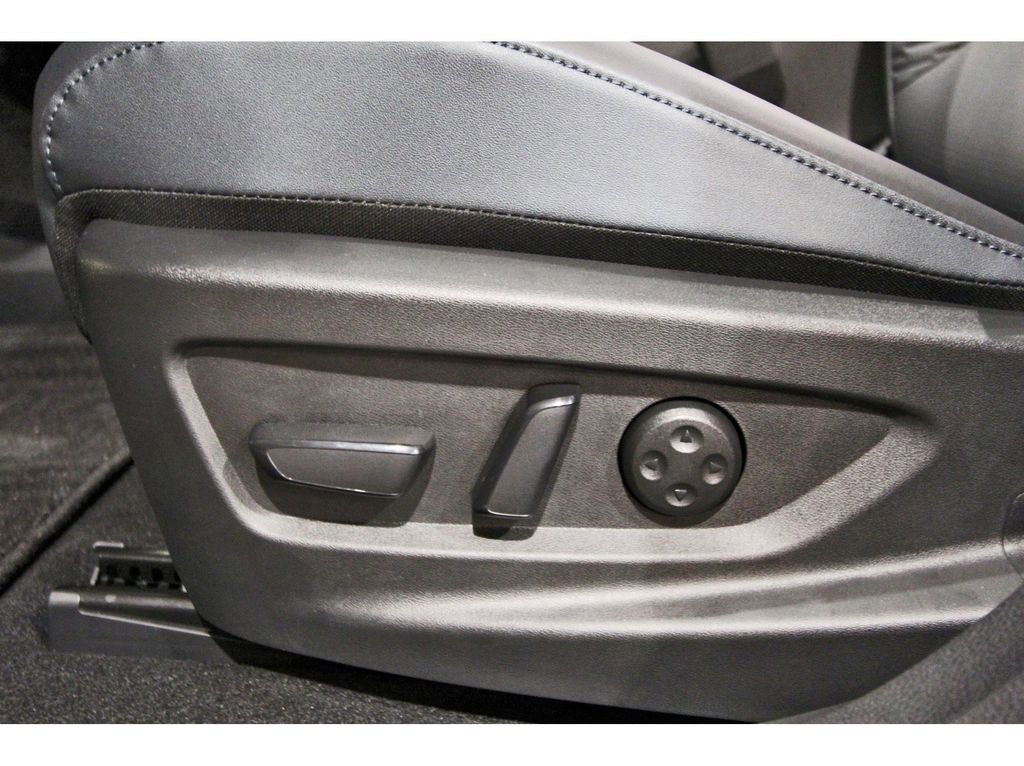 New 2026 Nissan Leaf Platinum+ w/ Cargo Package (Platinum+) image 30