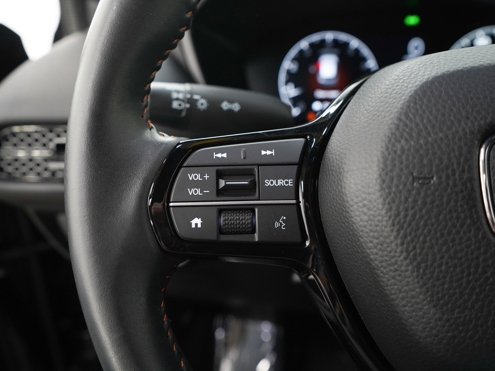 Used 2024 Honda HR-V Sport image 25