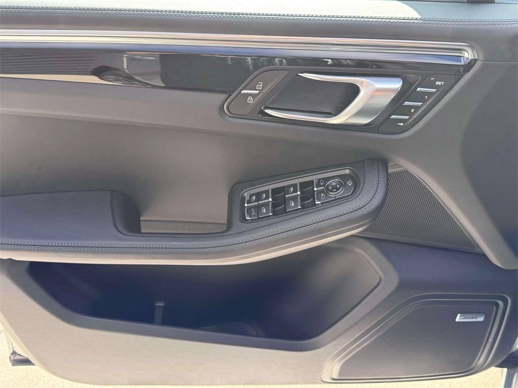 New 2026 Porsche Macan S AWD/4WD image 19