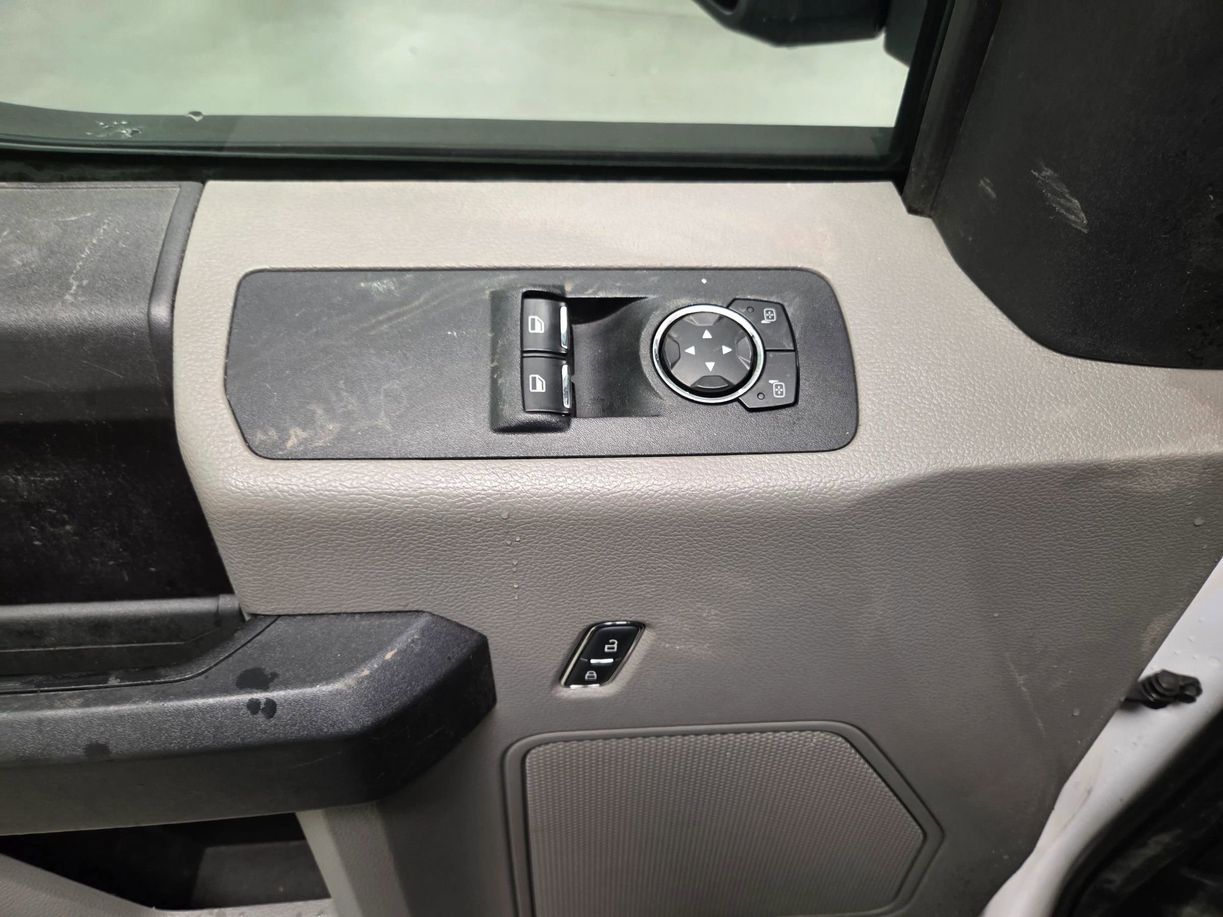 Used 2016 Ford F150 XL w/ Equipment Group 101A Mid image 13