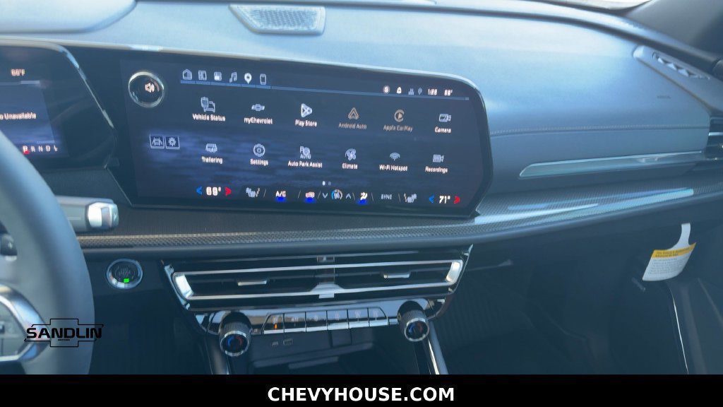New 2027 Chevrolet Traverse Z71 w/ Enhanced Driving Package AWD/4WD image 82