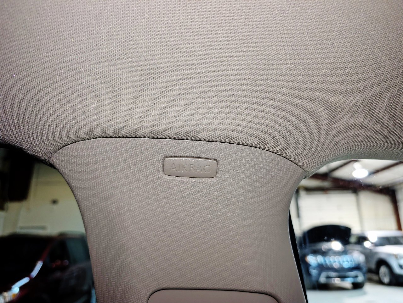 Used 2018 Volkswagen Atlas SE image 48