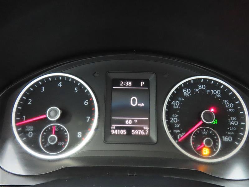 Used 2017 Volkswagen Tiguan S FWD image 22