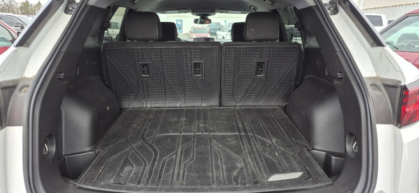 Used 2024 Chevrolet Blazer LT w/ Convenience Package image 3