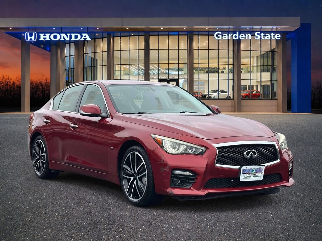 Used 2015 INFINITI Q50 AWD w/ Navigation Package image 2