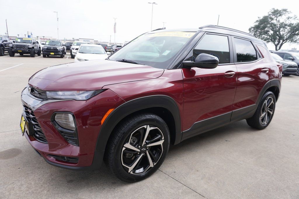 Used 2023 Chevrolet TrailBlazer RS w/ Convenience Package image 3