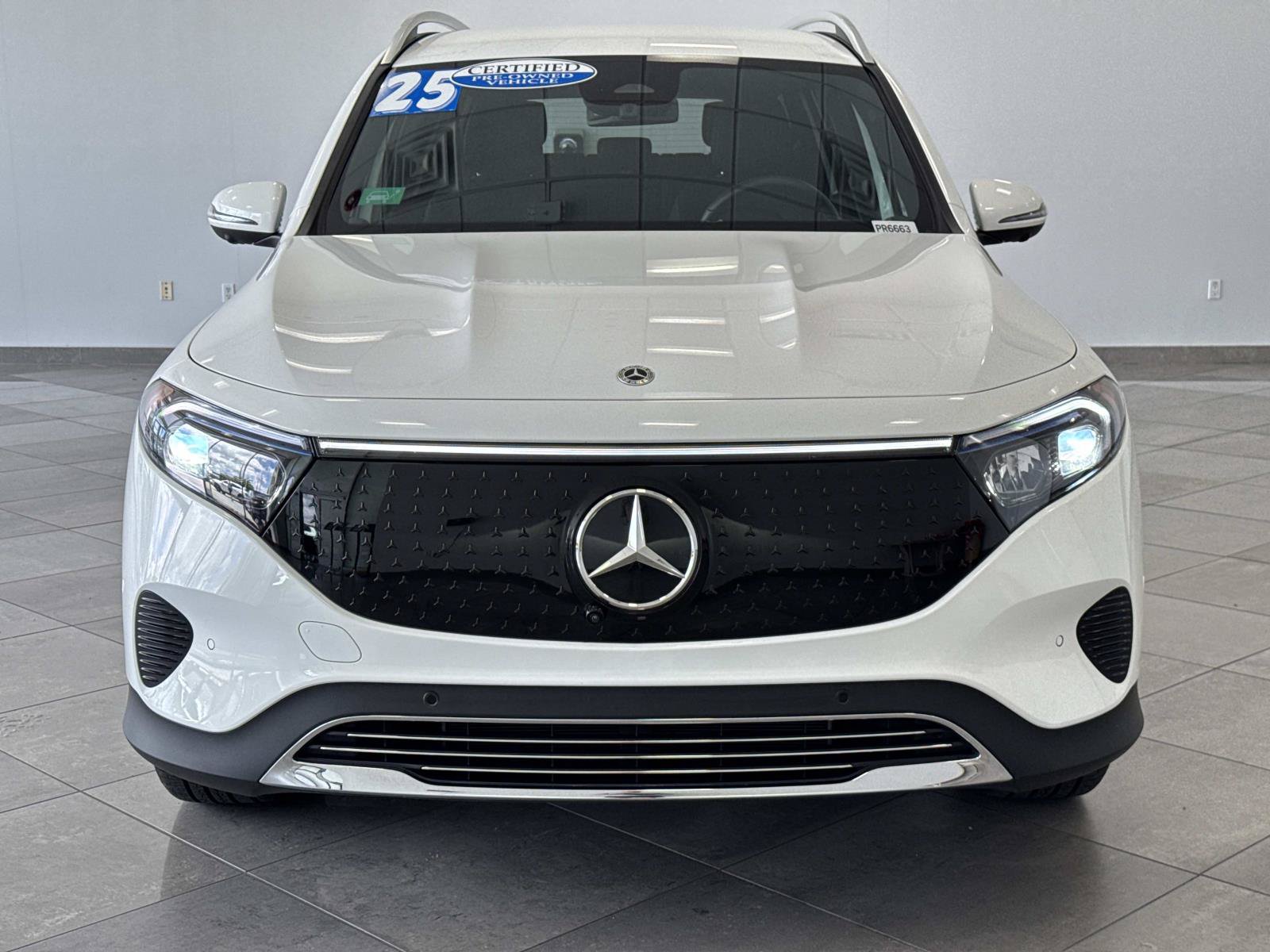 Certified 2025 Mercedes-Benz EQB 300 4MATIC image 29