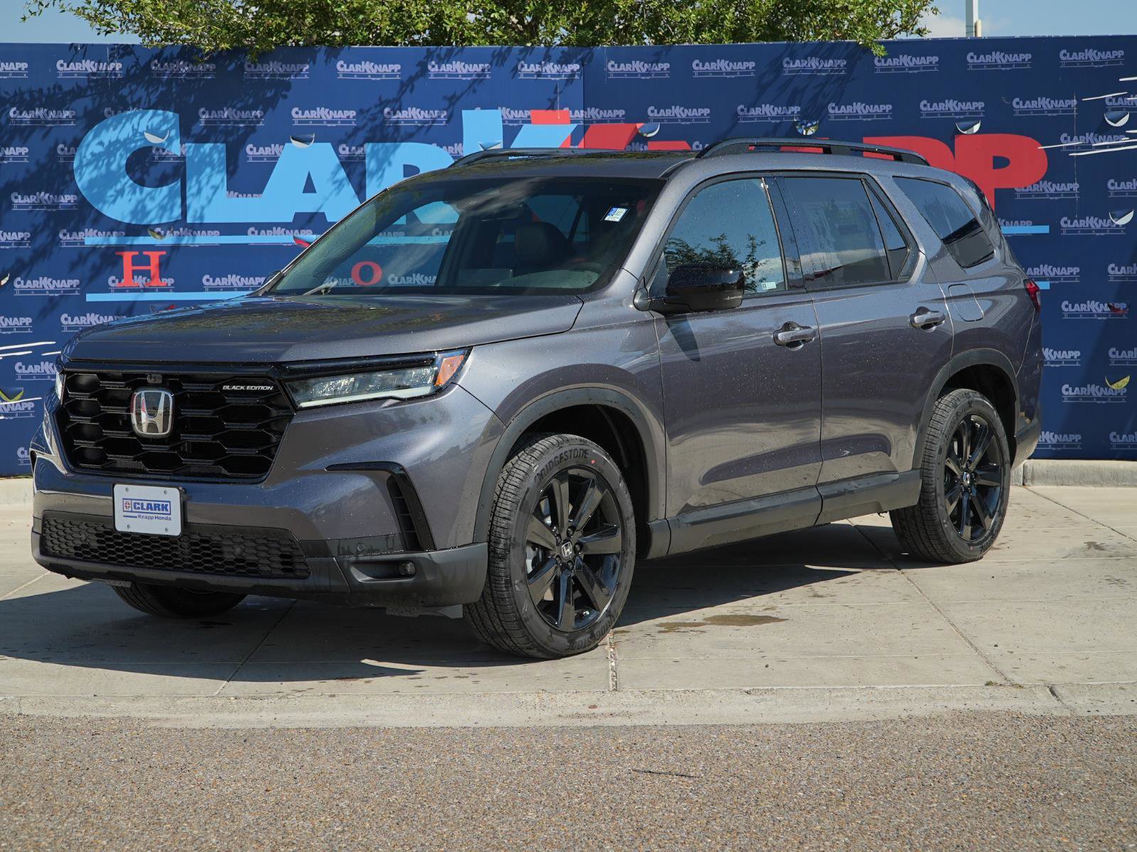 New 2025 Honda Pilot Black Edition