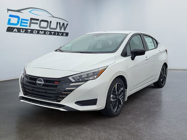 New 2025 Nissan Versa SR w/ Trunk Package image 7