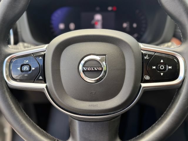 Certified 2024 Volvo XC60 B5 Ultimate AWD/4WD image 23