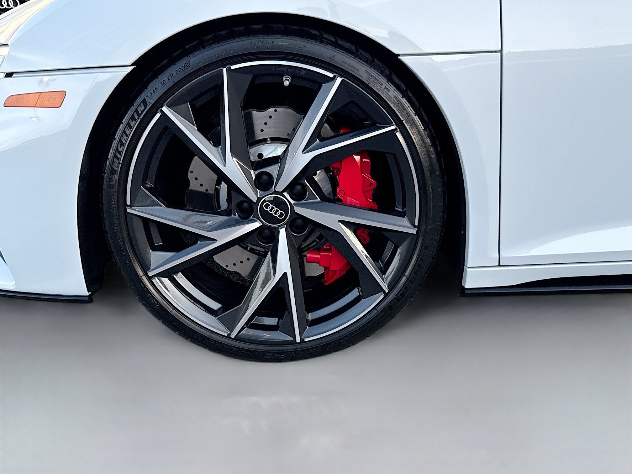 Used 2023 Audi R8 V10 performance w/ Carbon Exterior Package RWD image 38