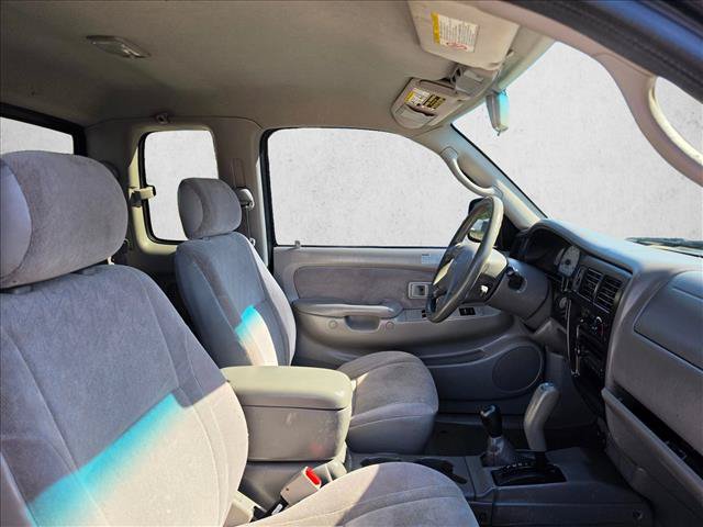 Used 2004 Toyota Tacoma 4x4 Xtracab V6 image 11