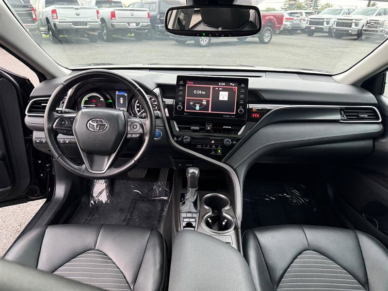 Used 2022 Toyota Camry SE image 21