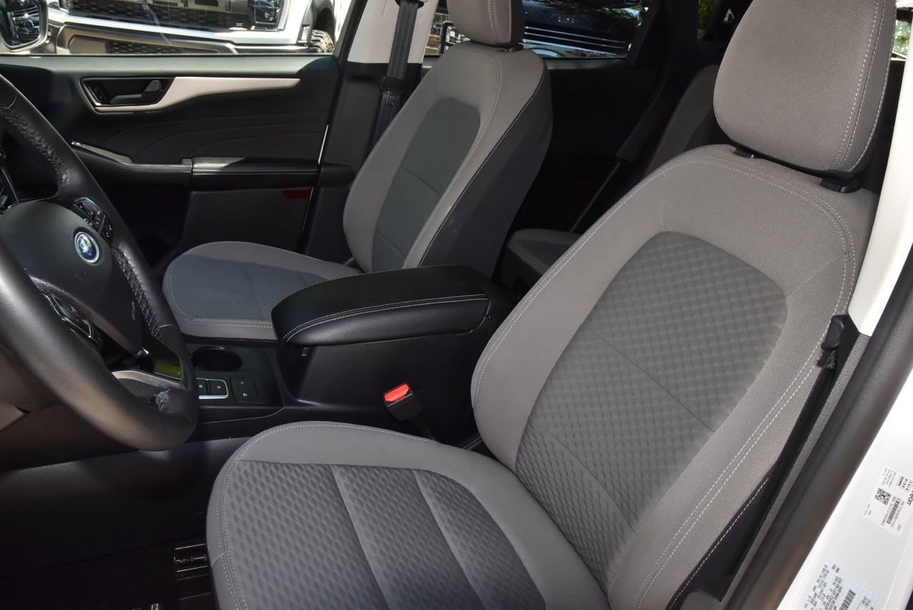 Certified 2022 Ford Escape SE w/ Convenience Package image 32