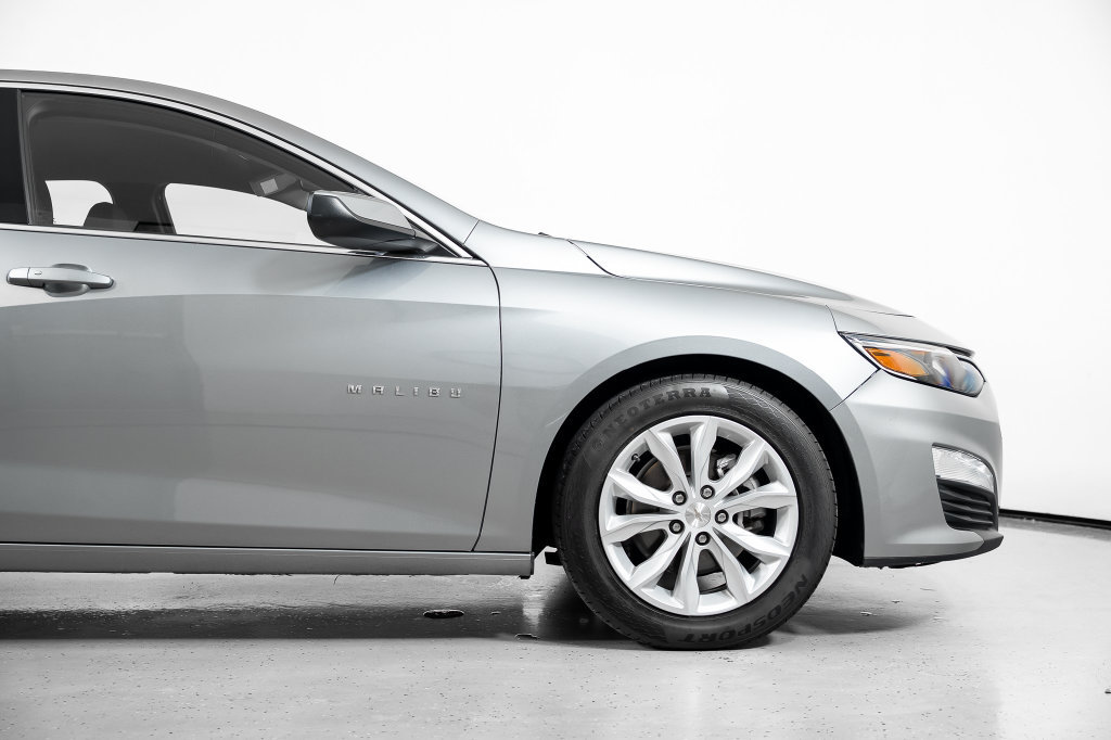 Used 2024 Chevrolet Malibu LT FWD image 4