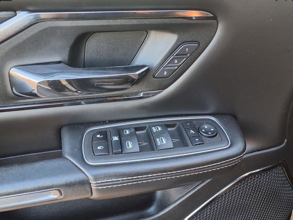 Used 2022 RAM 1500 Limited w/ Body Color Bumper Group image 17