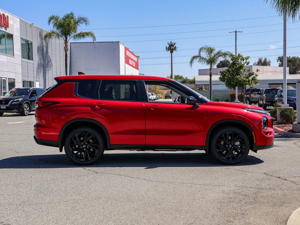 New 2026 Nissan Rogue SL AWD/4WD image 3