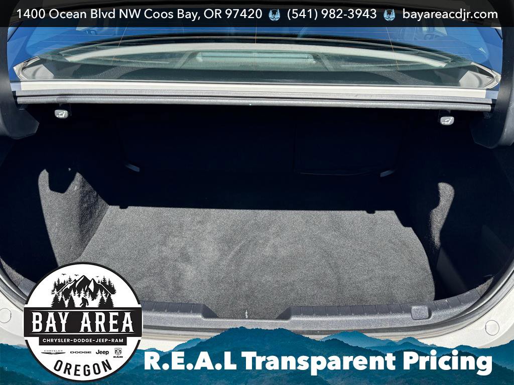 Used 2022 MAZDA MAZDA3 s image 23