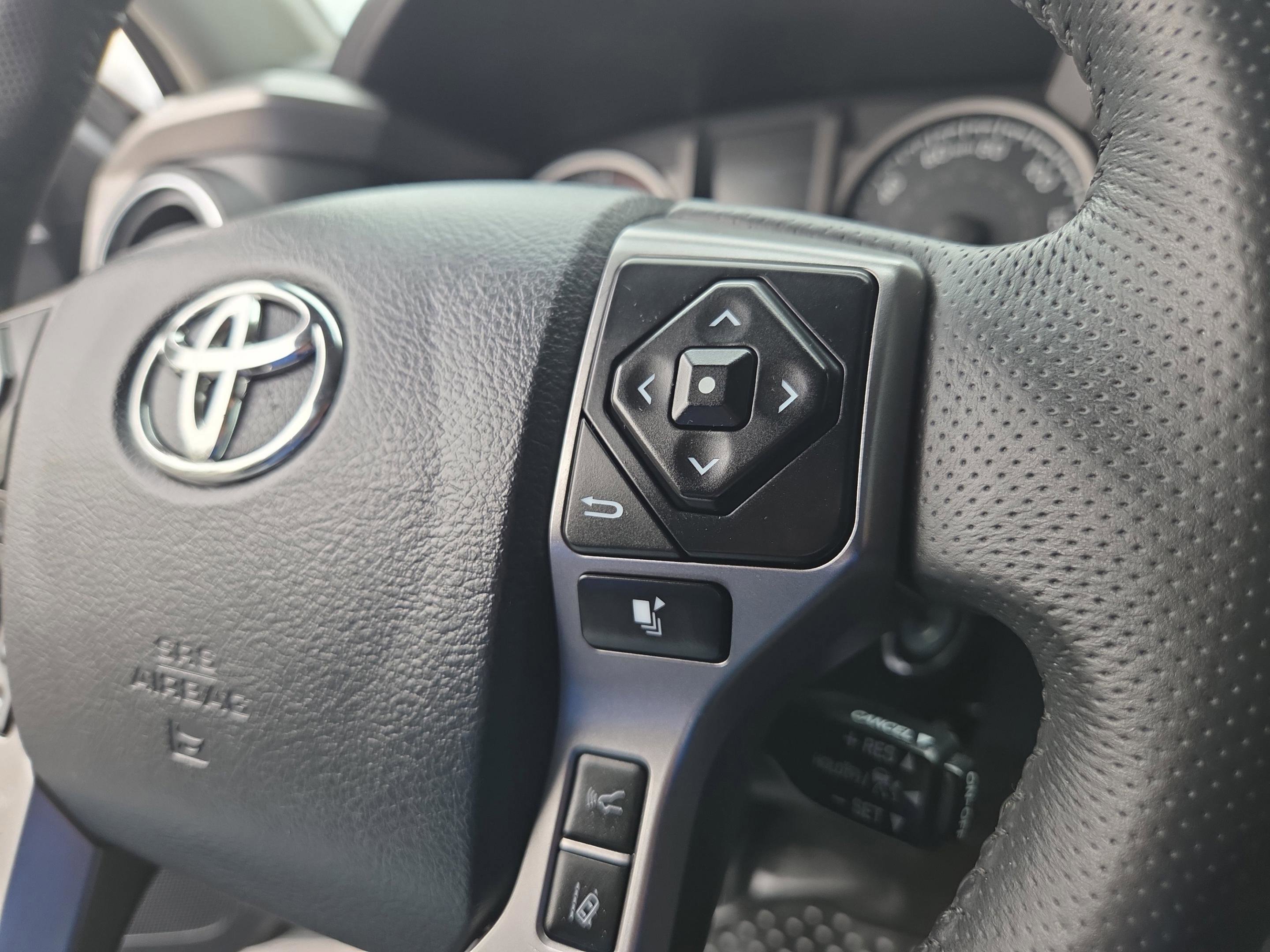 Used 2019 Toyota Tacoma SR5 image 12