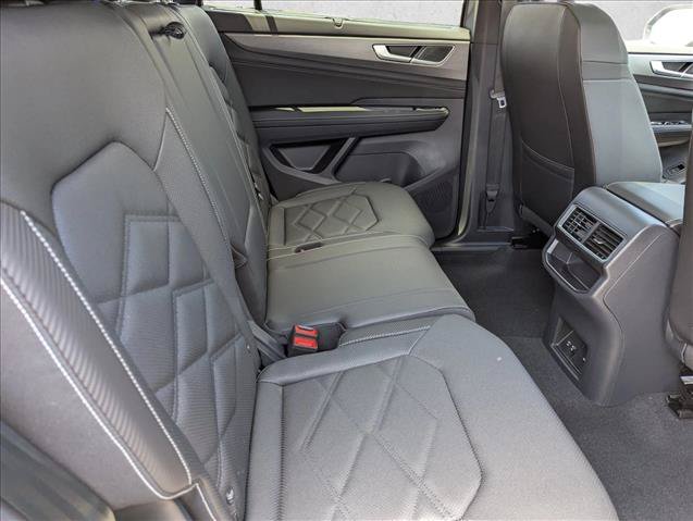 New 2026 Volkswagen Atlas Cross Sport SE FWD image 30