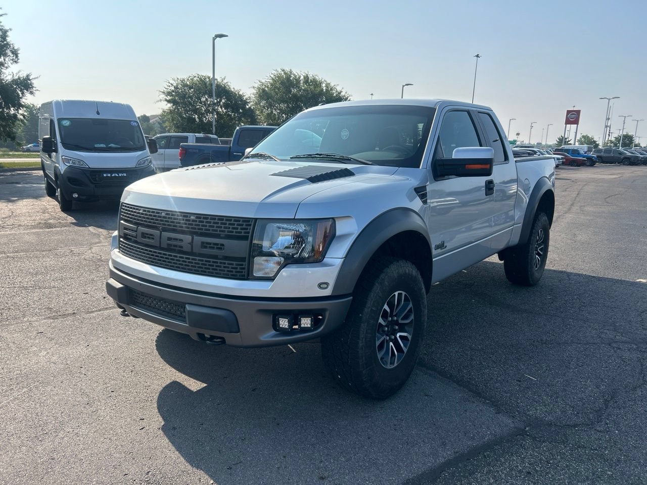 Used 2012 Ford F150 Raptor w/ Raptor Luxury Pkg AWD/4WD image 7