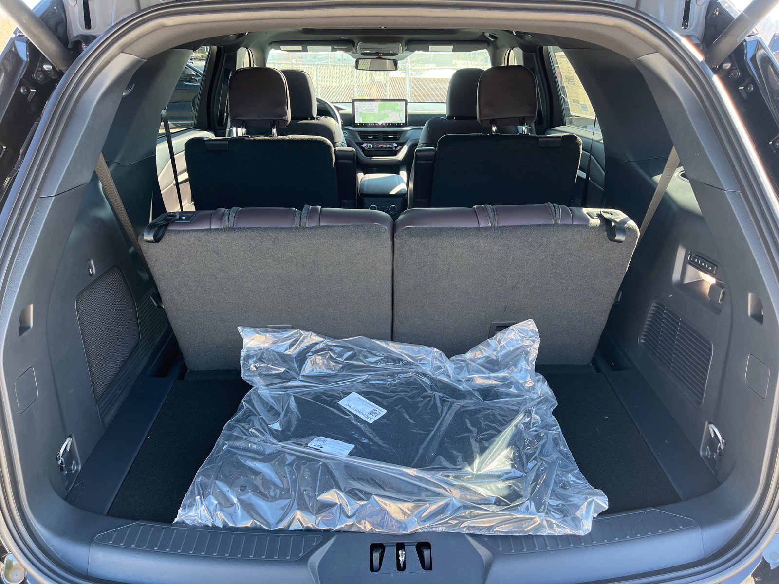 New 2026 Ford Explorer Platinum image 20