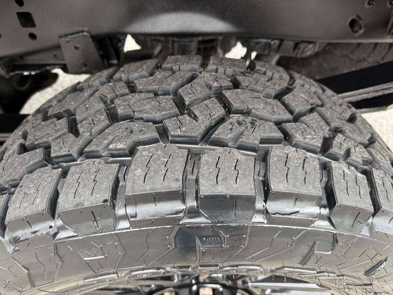 Used 2017 Ford F250 XLT w/ FX4 Off-Road Package AWD/4WD image 10