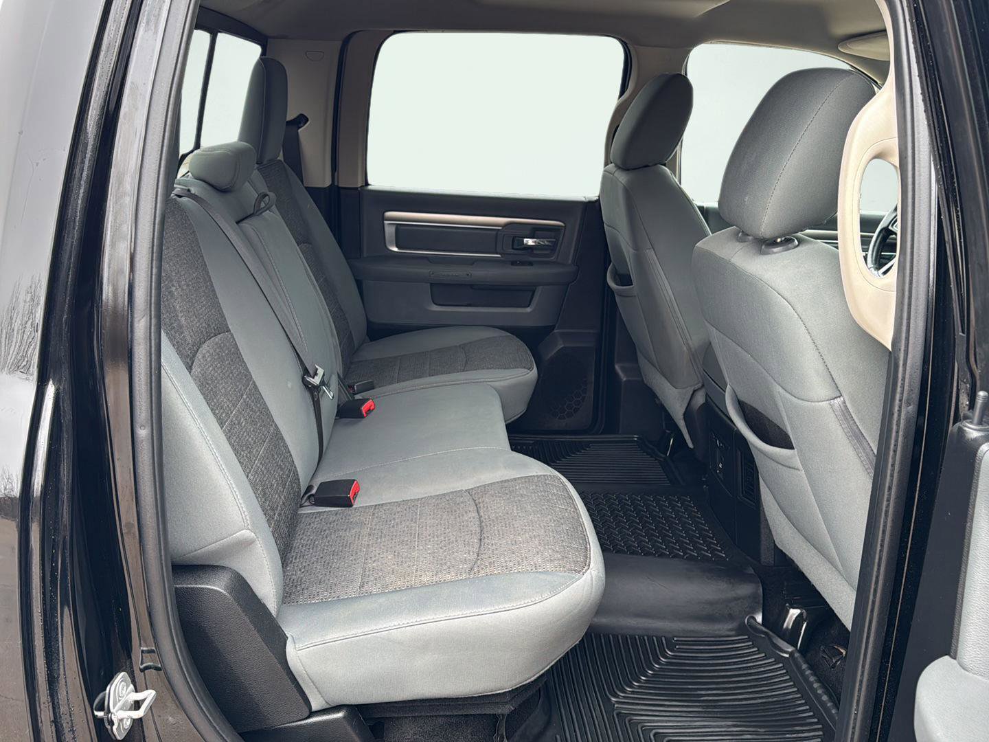 Used 2015 RAM 1500 Big Horn image 23