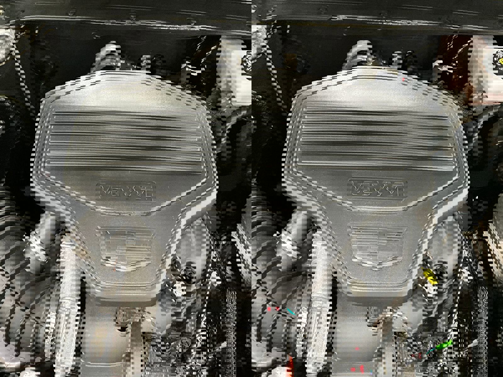 Used 2023 Cadillac XT6 Premium Luxury w/ Technology Package image 32