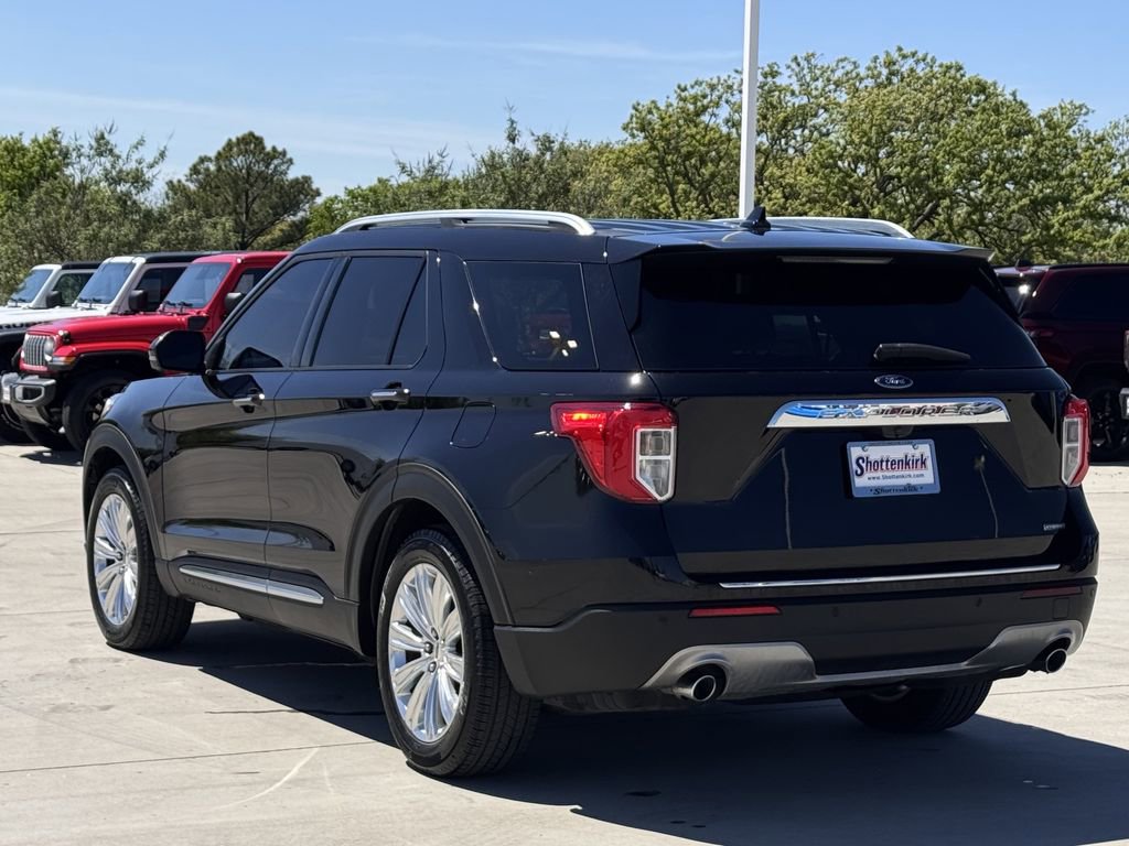 Used 2020 Ford Explorer Limited w/ Hybrid Equipment Group 310A RWD image 4