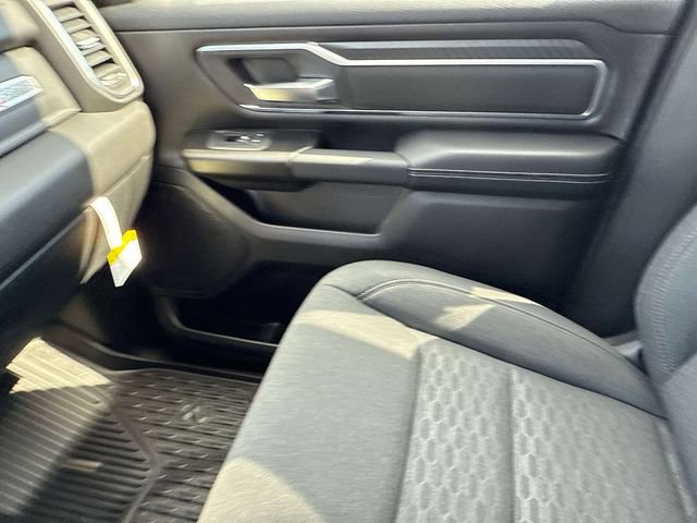 New 2026 RAM 1500 4x4 Crew Cab image 22