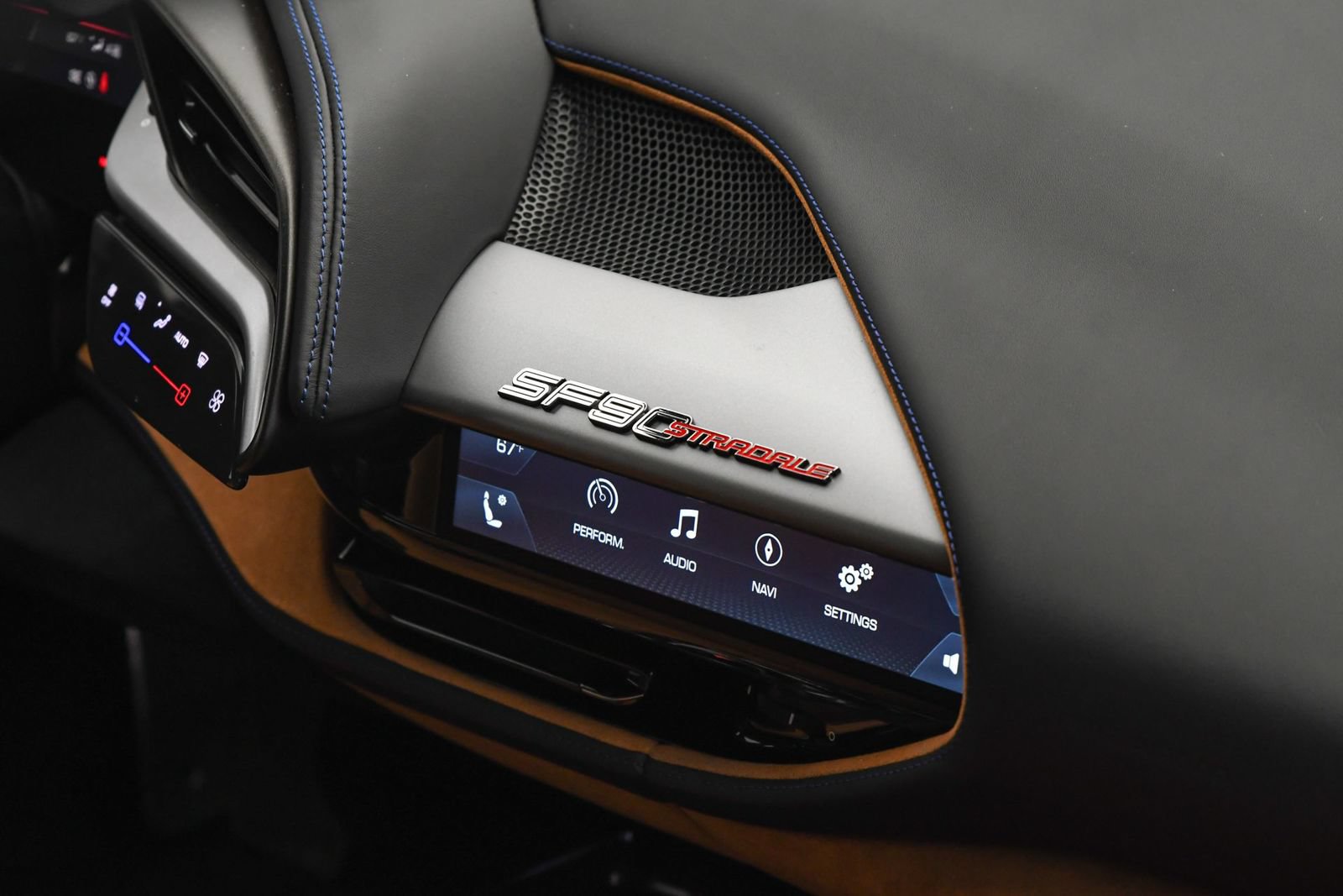 Used 2021 Ferrari SF90 Stradale AWD/4WD image 40