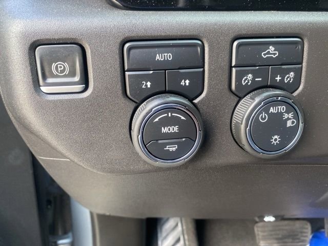 Used 2023 Chevrolet Silverado 1500 LT AWD/4WD image 53