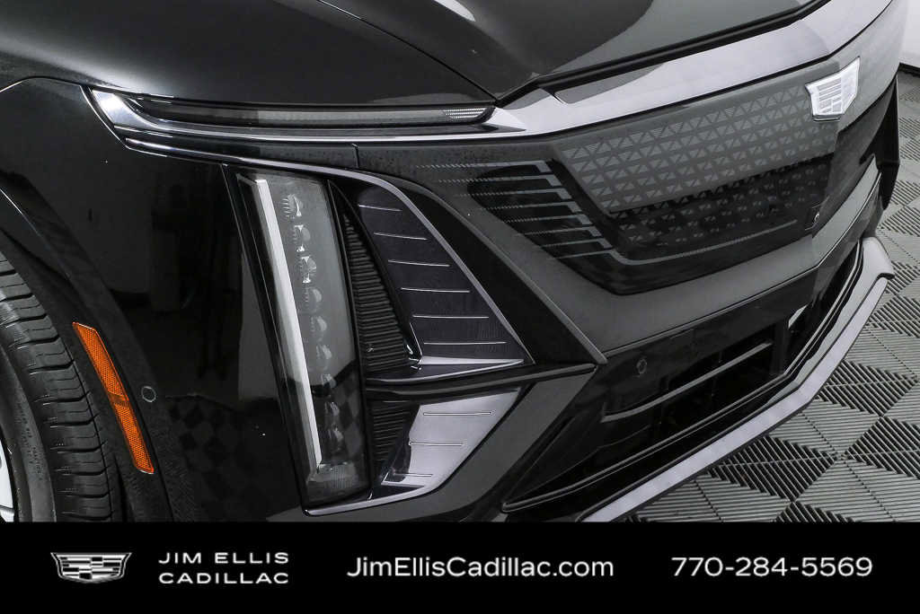 Used 2024 Cadillac Lyriq Sport image 37