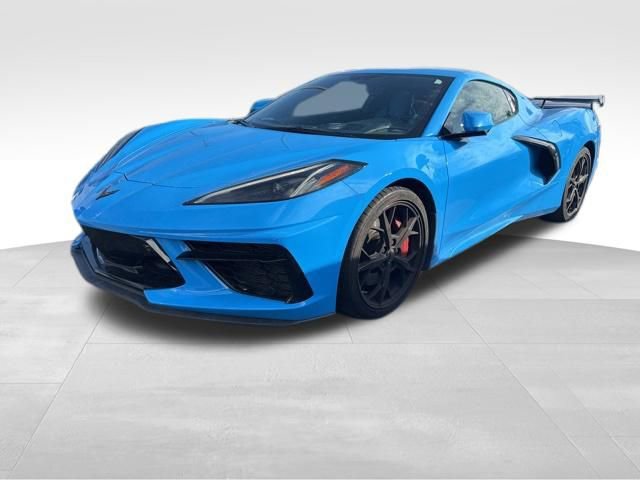 Used 2022 Chevrolet Corvette Stingray Premium Cpe w/ Z51 Performance Package RWD image 1