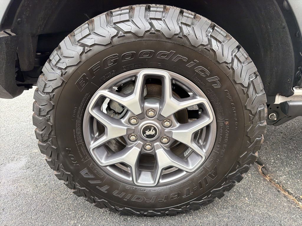 Used 2024 Ford Bronco Badlands image 59