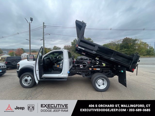 New 2026 RAM 5500 Tradesman w/ Chrome Appearance Group AWD/4WD image 7