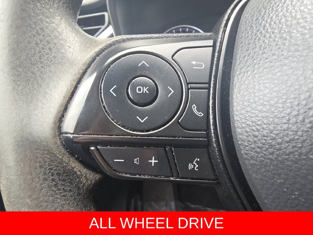 Used 2022 Toyota RAV4 LE AWD/4WD image 17