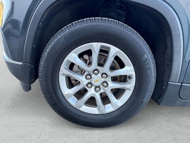 Used 2018 Chevrolet Traverse LT image 23