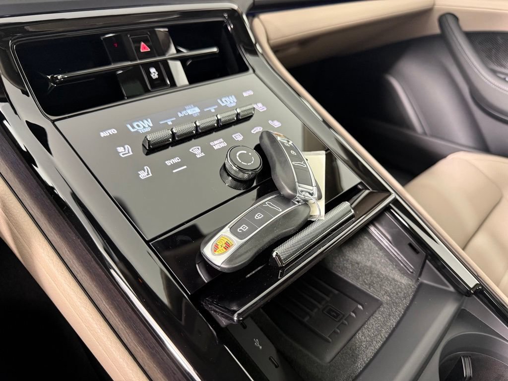 New 2026 Porsche Panamera 4 AWD/4WD image 27