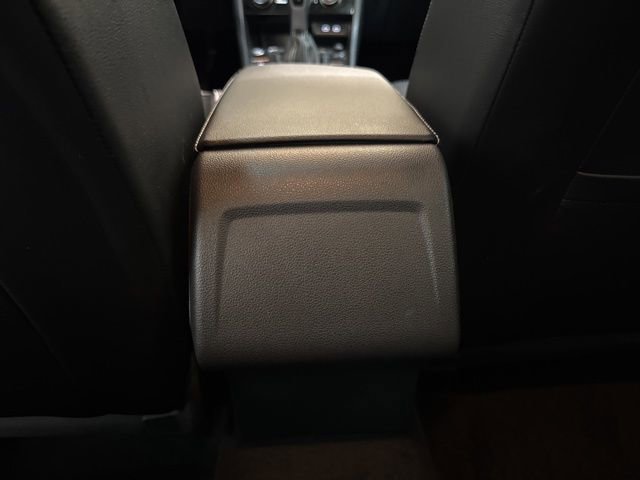 Certified 2023 Volkswagen Jetta SE w/ Panoramic Sunroof Package image 30