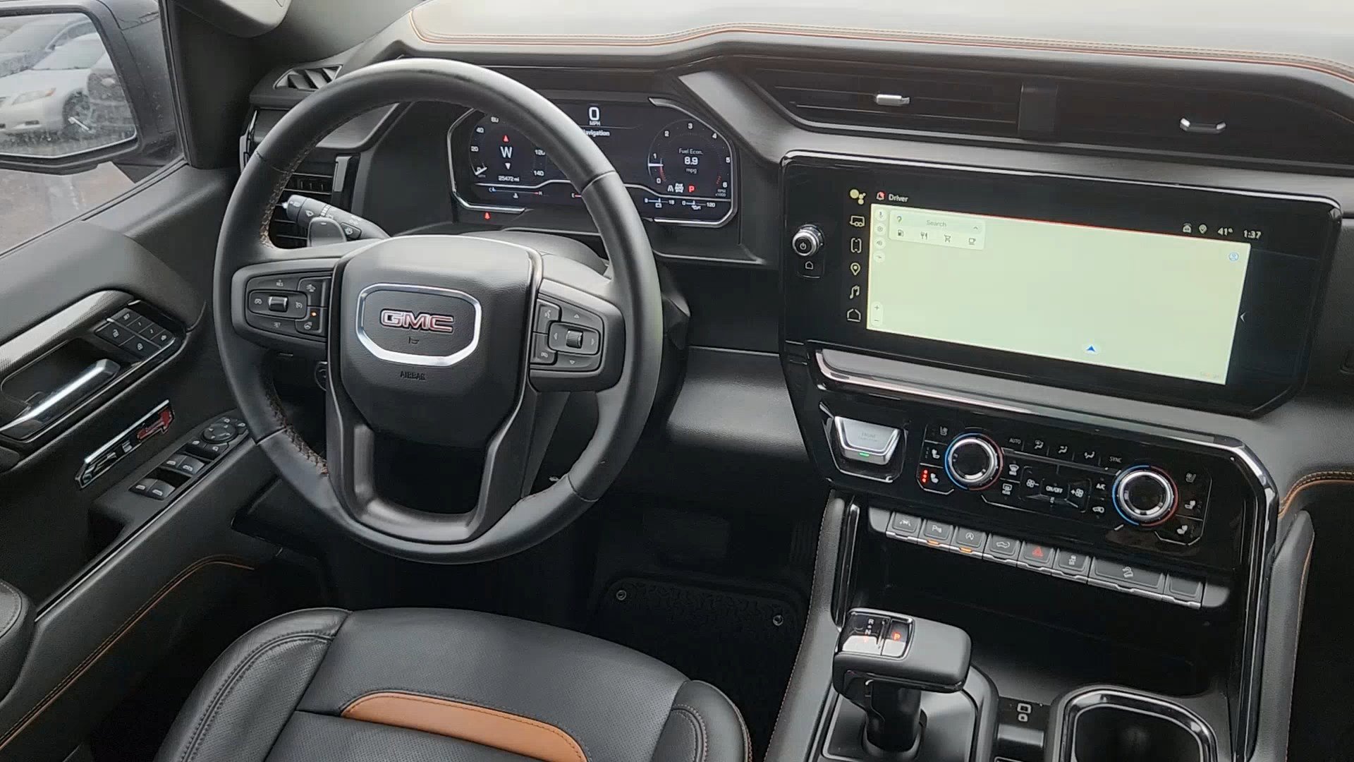 Used 2024 GMC Sierra 1500 AT4 w/ AT4 Preferred Package image 5